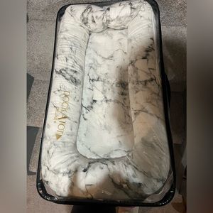 Dock A Tot Deluxe with travel bag